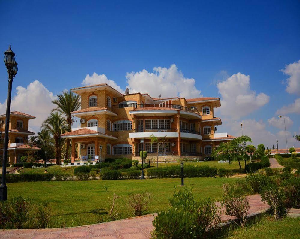 Tolip Inn Resort Fāʼid 外观 照片